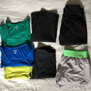old navy activewear tops & bottoms bundle size xs
